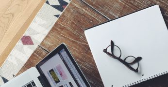 Fragen Sie das Business für nur 2.500,<strong>00</strong>EUR an. Das Business-Paket anfragen